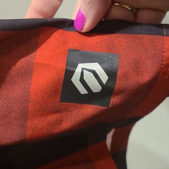 NWT Navy and red checkered Crew longboat swim shorts - Picture 2 of 5